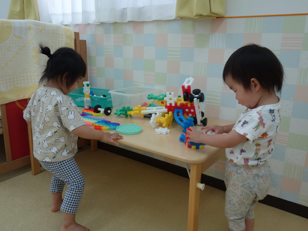 🛻室内あそび📕